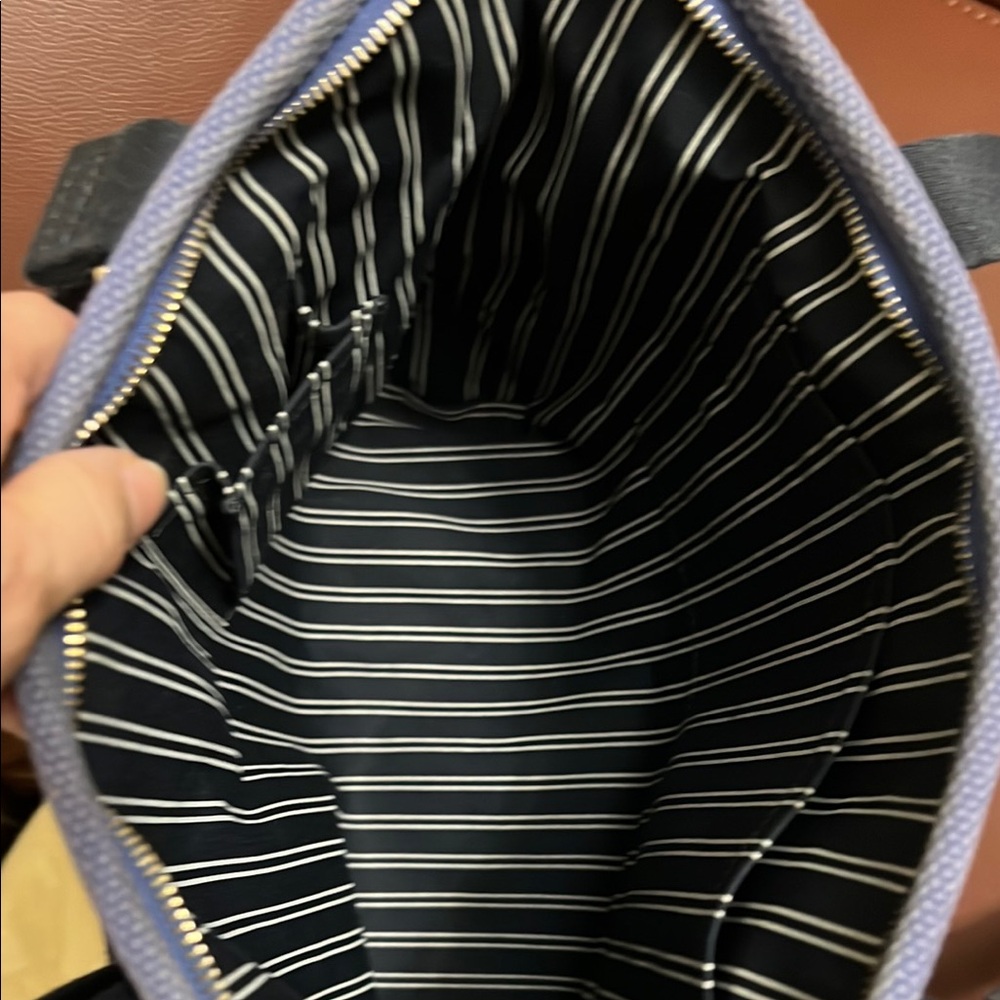 Louis Vuitton Inventeur 101 Avenue des champs-elysées Paris with dust bag - Picture 7 of 12